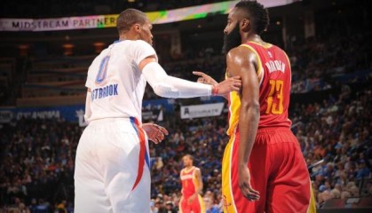  勇士绝杀雷霆终结对手七连胜势头  