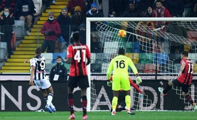  乌迪内斯闪电战法，弗留利球场见证极速奇迹