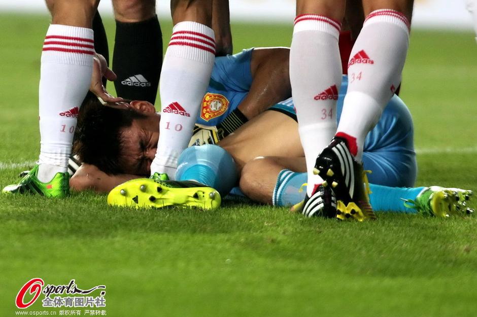  柏林赫塔门将神勇扑单刀，力保城门不失取平局果